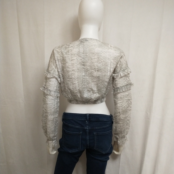 Zara Grey Crop Top - Picture 12 of 13